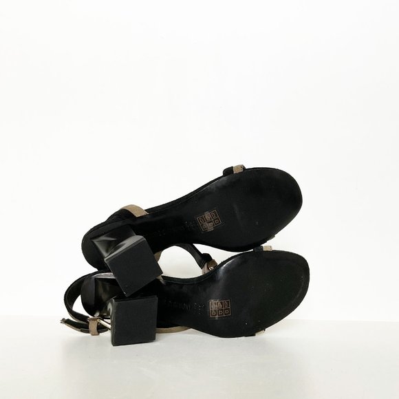 Opening Ceremony Elzpeth Suede Twist Heel Sandals - Picture 5 of 8